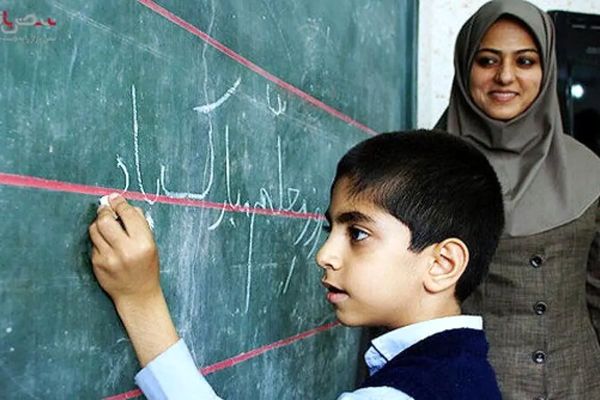 بزرگترین خبر خوش برای معلمان و فرهنگیان بازنشسته