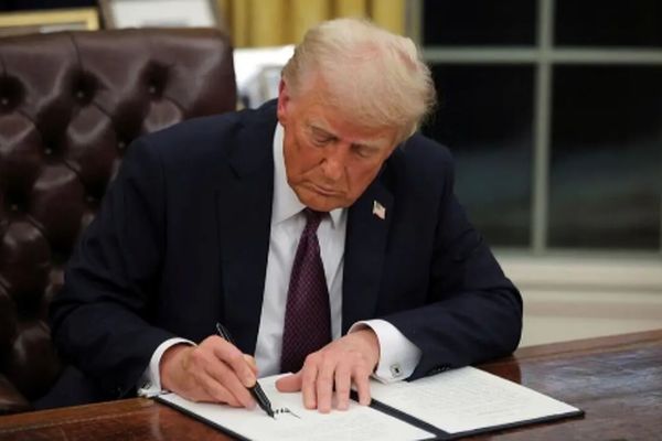 نقشه جنجالی ترامپ برای اقتصاد ایران/ آماده اجرایی شدن!