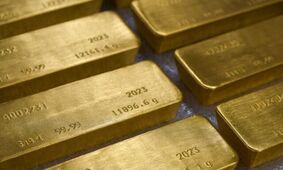 کاهش قیمت طلای جهانی به پایین ترین رقم هفتگی / قیمت طلا امروز چقدر شد؟