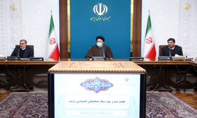 تاکید رئیس جمهور بر کاهش هزینه‌های دارویی مردم