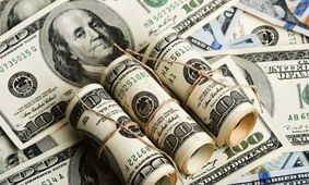 قیمت دلار به زودی سقوط می‌کند
