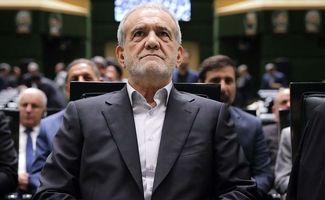 فیلم  / پزشکیان ماهی چقدر دلار حقوق می‌گیرد؟ عددی که خودش اعلام کرد