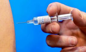 چرا واکسن آنفلوآنزا با نرخ دلار قیمت‌گذاری شد ؟ + فیلم