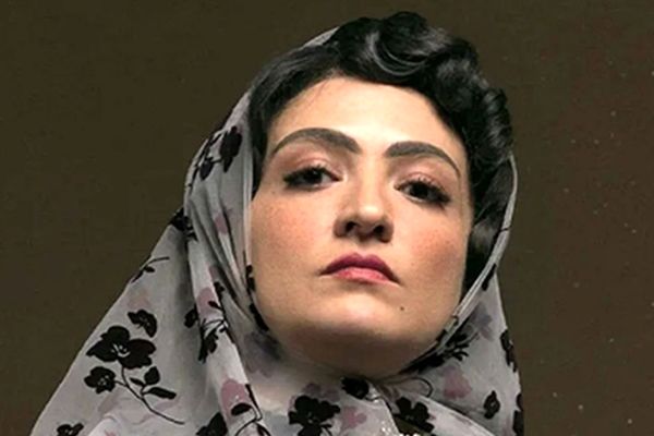 افشای صمیمانه‌ترین تصویر گلاره عباسی و سولماز غنی از پشت صحنه «بامداد خمار»!