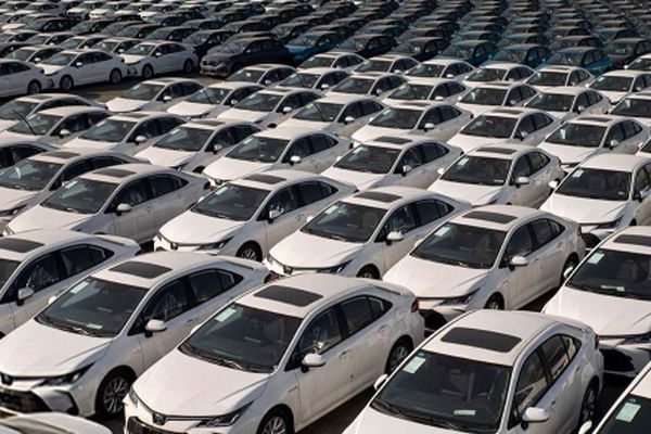 قیمت خودرو امروز ۱۴ مهر ۱۴۰۴ / کاهش قیمت در بازار خودرو + جدول