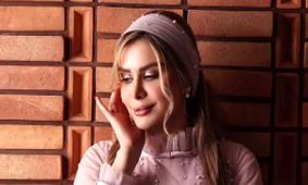 لباس مجلسیِ خیره‌کننده مجری معروف صداوسیما! فیلم