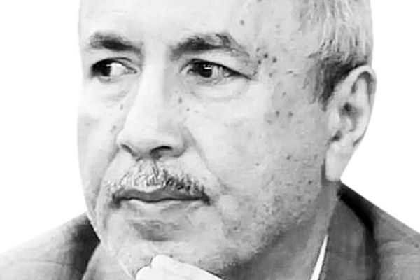 بازار سرمایه در پیچ و خم ارزندگی