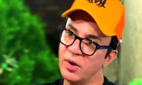 راز بزرگ عمو پورنگ لو رفت: پدری که آرزو داشت پسرش کارمند شود! +فیلم