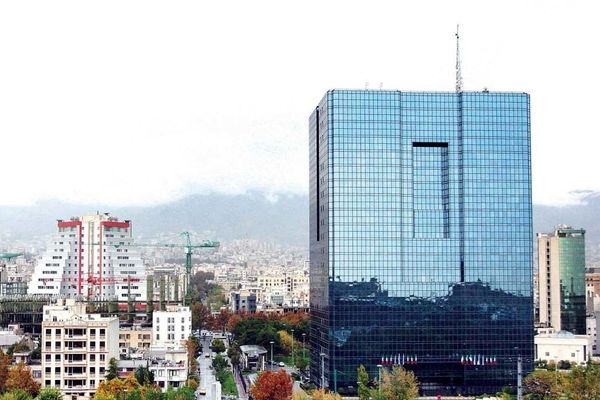 تامین بیش از ۳۲ میلیارد دلار ارز برای واردات کالاهای اساسی و صنعتی