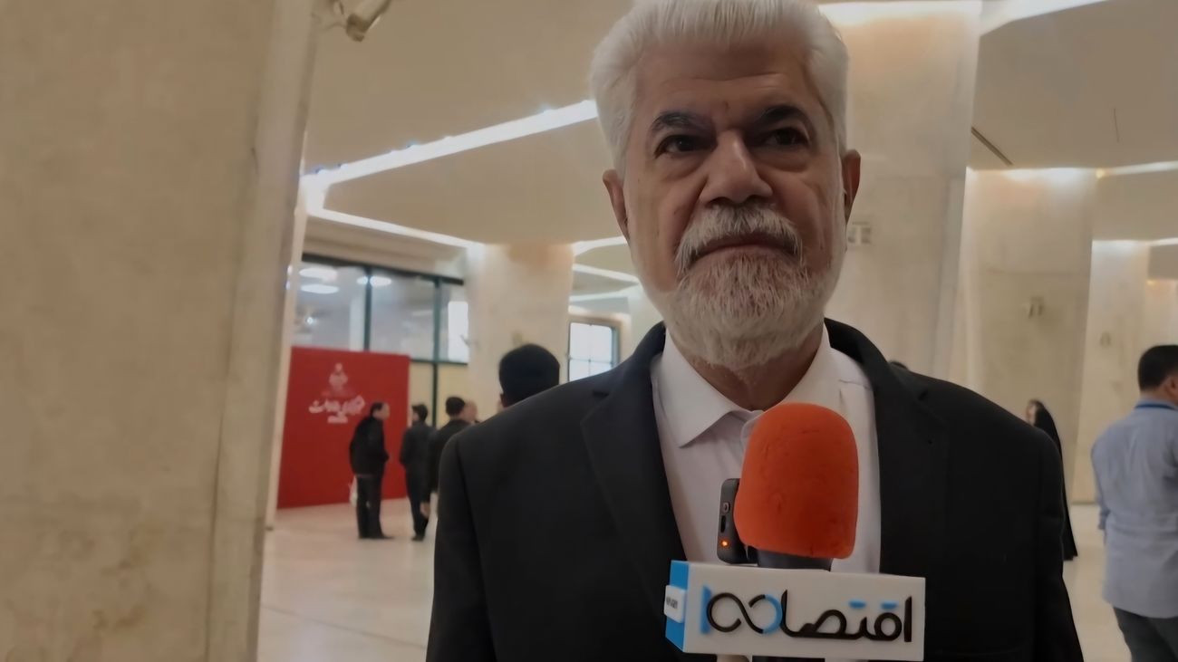نگران وضعیت دارو درسال آینده هستیم /یک عده ناله می کنند تخصیص ارز ترجیحی دارو، قاچاق به دنبال دارد+فیلم