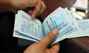 دستمزد 1404 کارگران به دلیل بلاتکلیفی در خطر است
