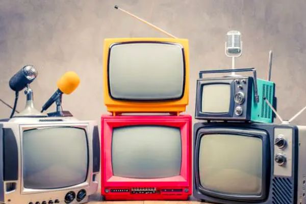 آب در شیرِ روایت