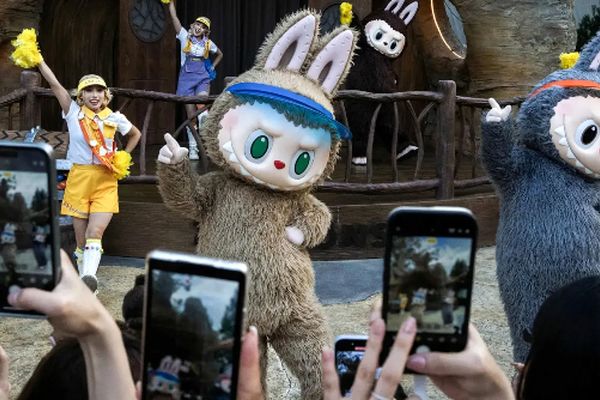 پدیده عروسک لبوبو