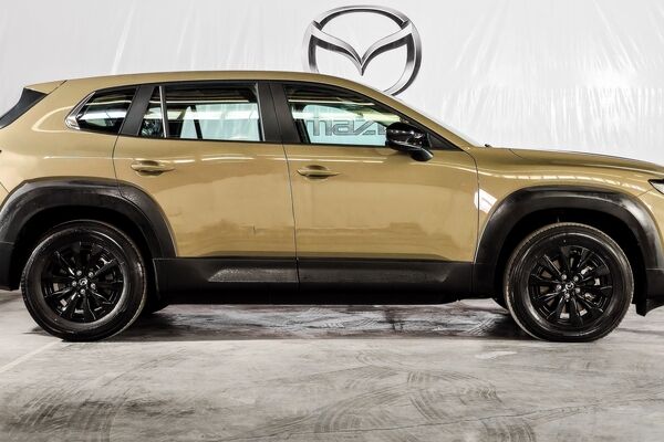 خودروهای جانبازان/ سری جدید مزدا CX-50 در مسیر تحویل