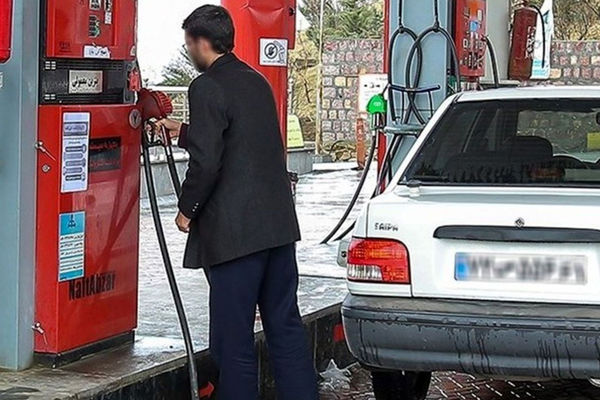 خبر مهم درباره گرانی بنزین / بنزین گران می‌شود؟