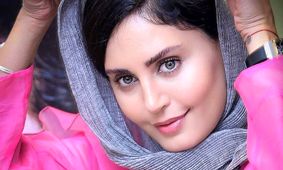 اولین عکس از مادر جوان و چشم رنگی الناز شاکردوست / پسرکش تر از خانم بازیگر !