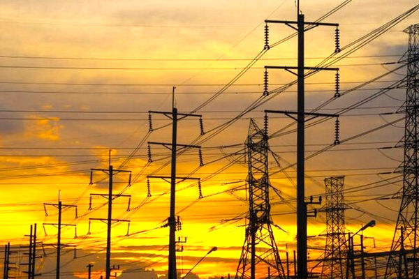 ناجی نجات برق ایران پیدا شد/ این کشور به کمک آمد!