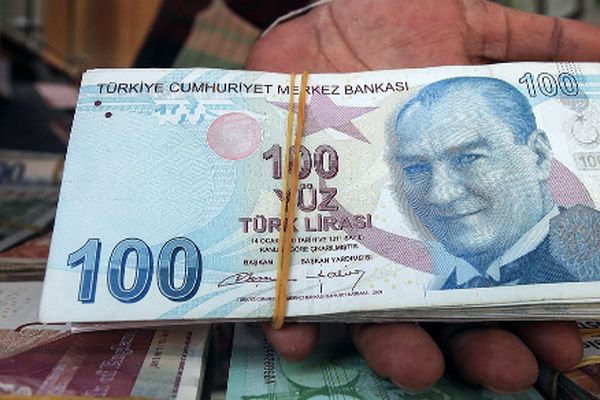 قیمت لیر ترکیه امروز 14 مهر 1404 + جدول