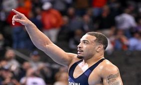 واکنش سمی جانشین دیوید تیلور به رویارویی با حسن یزدانی / بروکس چقدر بی ادب است ؛ آدم آهنی قلبی از سنگ دارد !!