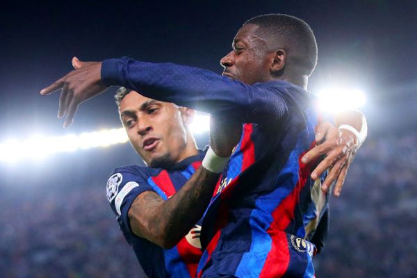 توپ طلا و شادی مشترک/ حسادت جایی ندارد بین رافینیا و دمبله! +عکس