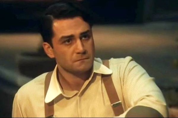 دانیال پورصباح، جذاب‌ترین بازیگر سریال بامداد خمار! آیا آلن دلون دیگری متولد شده است؟