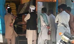 روزانه ۳۰  میلیون قرص نان یارانه ای برای افغان ها در ایران  + ارتباط اتباع با کم آبی 