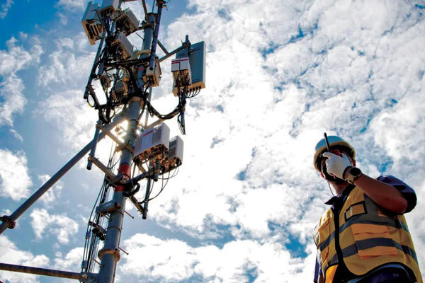 مهاجرت نخبه ها به وزارت ارتباطات رسید