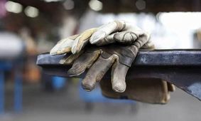 بیکاری گسترده در ایران: نیمی از کشور بدون شغل