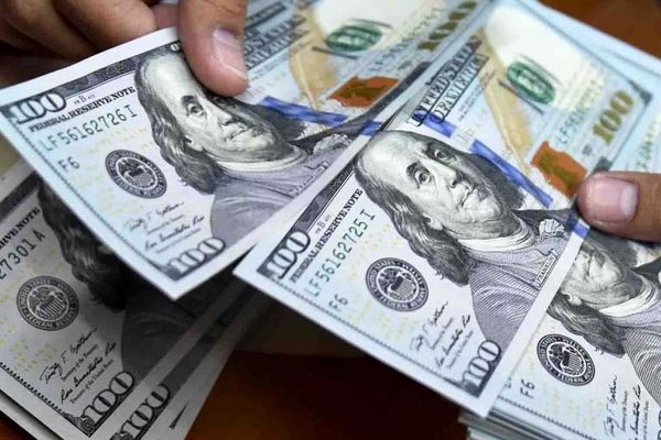 قیمت دلار امروز یکشنبه ۲۷ مهر ۱۴۰۴ + جدول