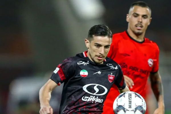 توضیح احمدزاده درباره رد پیشنهاد سپاهان/ قلبم با پرسپولیس است!