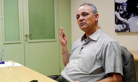 احمد زیدآبادی ؛ پزشکیان بگوید اهل دعواست مشکل حل می‌شود؟