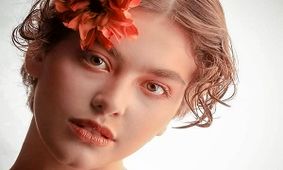 عکس های خجالت آور از ریحانه پارسا / ترکیه را به خاک و خون کشید !