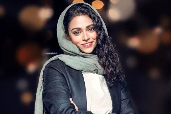 بغض ناباورانه سوگل خلیق در مقابل امیر مهدی ژوله شکست! راز تلخ او فاش شد!  + فیلم