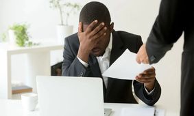 رییس سازمان اداری و استخدامی/برنامه‌ریزی برای تعدیل یا اخراج کارمندان آغاز شد