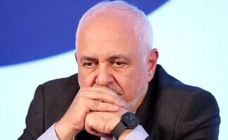 ظریف درباره گرایش ایران به شرق هشدار داد؛ همه راه‌ها را نبندیم