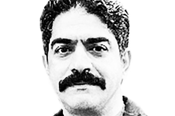 فرسایش سرمایه انسانی در صنایع‌دستی تهدیدی خاموش برای اقتصاد فرهنگ ایران