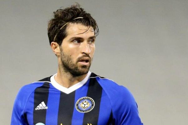 کریم انصاری‌فرد به جای آل‌کثیر در استقلال؟