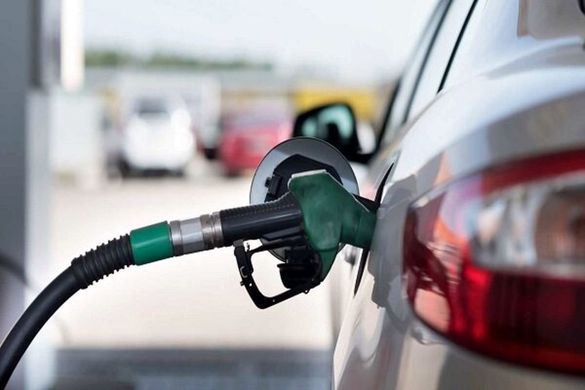 واقعیت ماجرای افزایش قیمت بنزین در سال آینده !