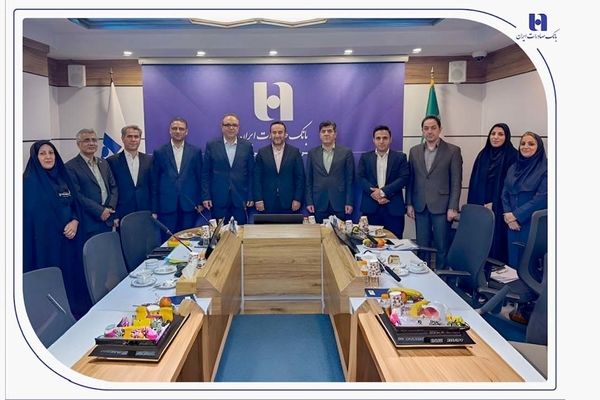 حمایت ۷ هزار میلیارد ریالی بانک صادرات ایران از شرکت‌های دانش‌بنیان در چهار ماه نخست ۱۴۰۴