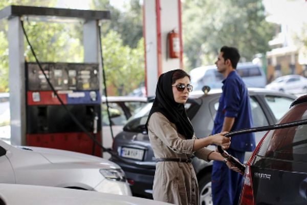دلیل ازدحام در صف‌های طولانی پمپ بنزین کشف شد
