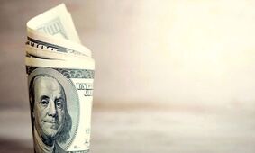 رکود اقتصادی و گرانی دلار / ثبات اقتصادی خواست مردم از دولت