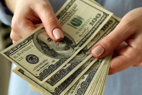 قیمت دلار امروز دوشنبه ۲۸ مهر ۱۴۰۴ + 