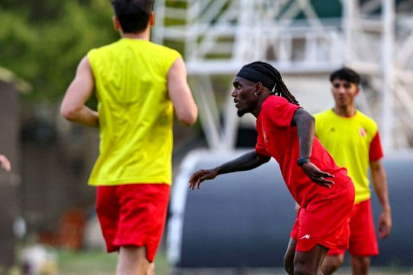 شکایت جنجالی استقلال خوزستان از پرسپولیس!