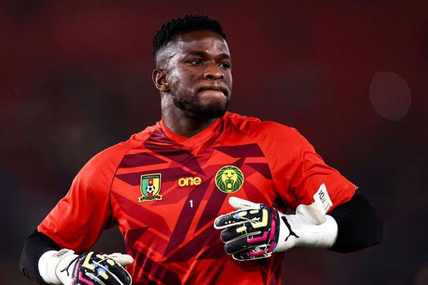 جایگزینی اقتصادی برای حسینی؟/ مذاکرات استقلال با سنگربان آفریقایی!