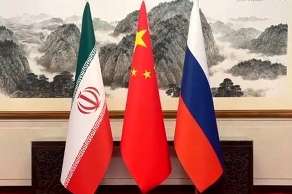 دیپلماسی موازنه‌ساز/درباره نشست سه‌جانبه مشترک ایران با چین و روسیه
