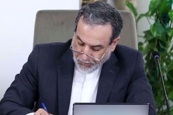 عراقچی؛ حقوق حاکمیتی ایران خط قرمز است؛