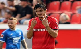 راز جالب دستکش های سردار آزمون در مراسم معارفه‌اش لو رفت+ سند