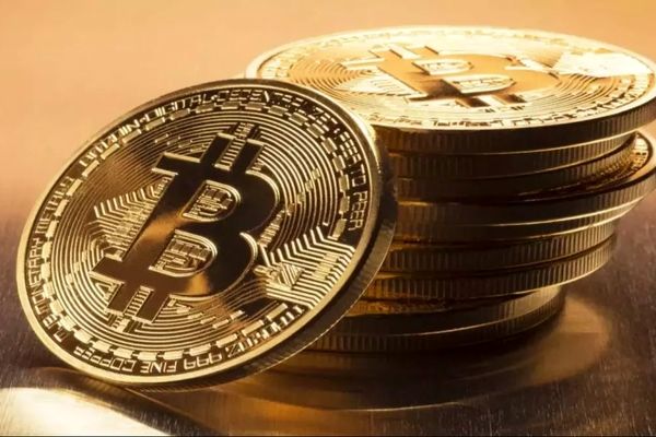 آیا استخراج رمزارز در ایران برای 3 سال ممنوع می‌شود؟