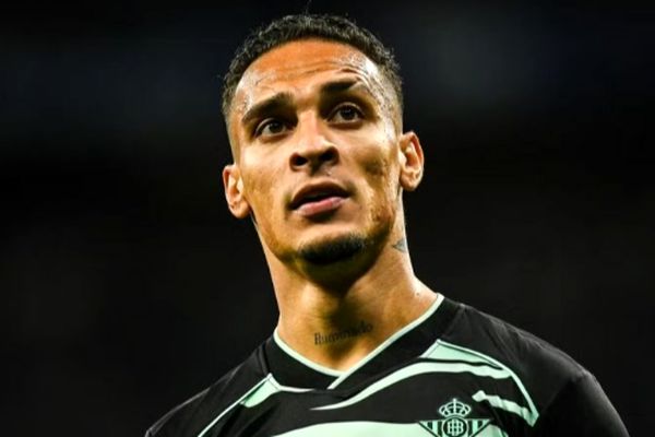 افشاگری جنجالی ستاره برزیلی درباره پیشنهاد لیورپول!