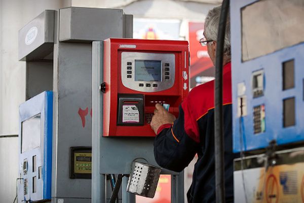 خبر خوش برای رانندگان؛ سهمیه کارت سوخت افزایش یافت! + جزییات